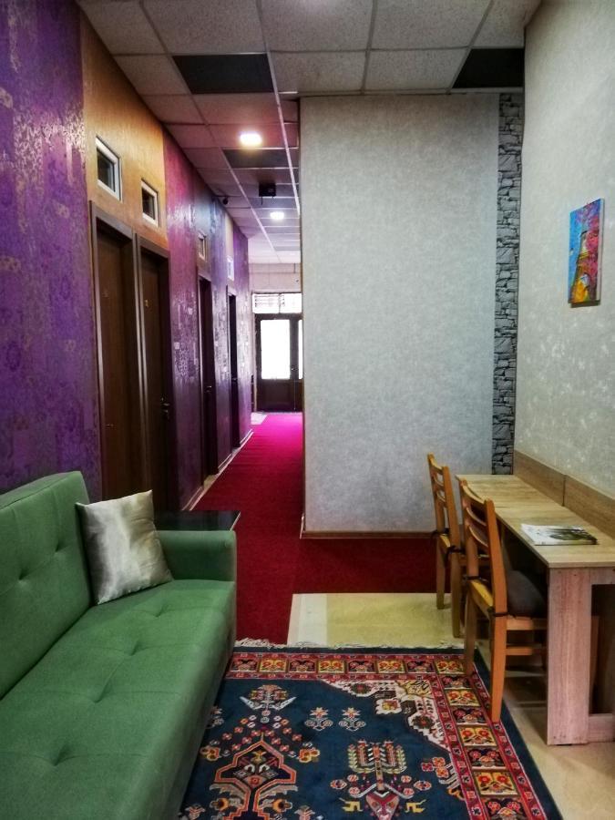 Hostel Violet Tbilisi Exterior foto
