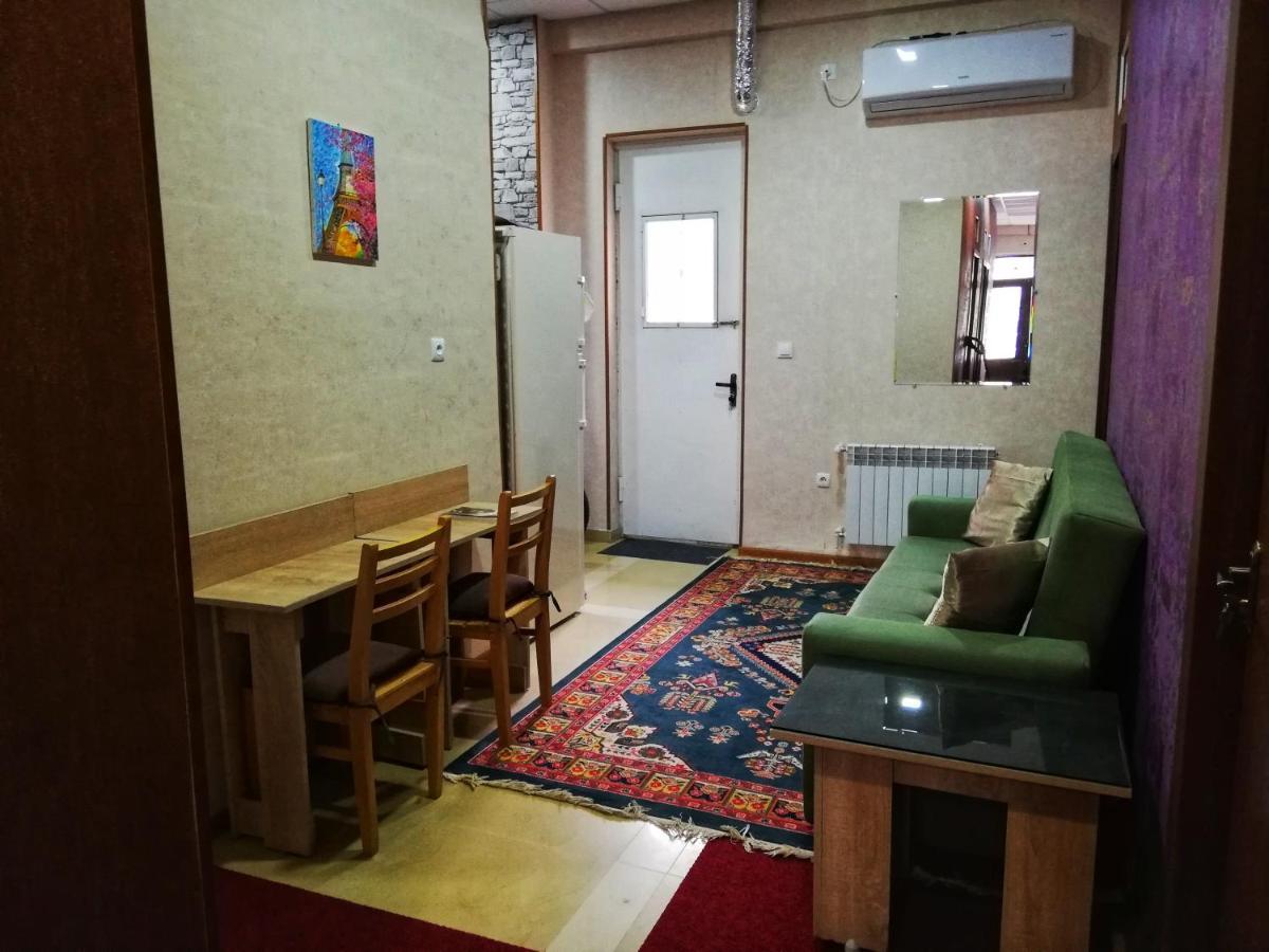 Hostel Violet Tbilisi Exterior foto